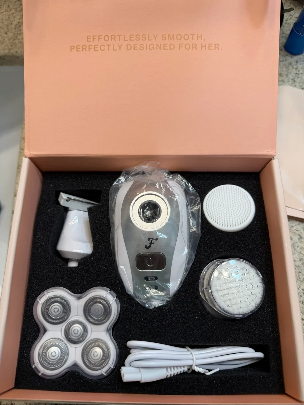Freebird Flex Series Shaving Kit for Her — White